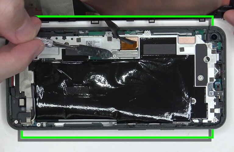 Xperia10のバッテリー交換は当店で！！