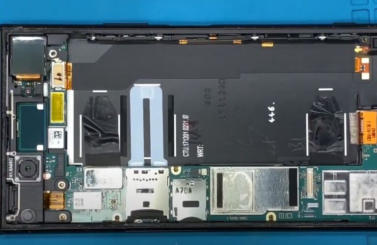 Xperiaの修理、バッテリー交換お任せ下さい！