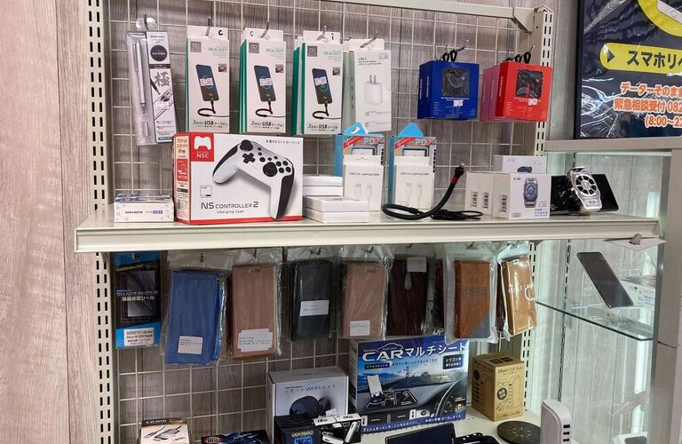 スマホのグッズならスマホリペアラァゆめタウン東広島